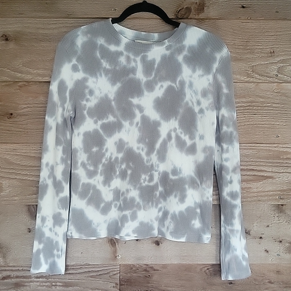 Anthropologie Saturday Sunday Gray, Blue, and White Tie Dye Waffle LS Top XSmall